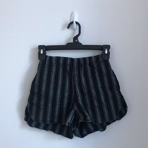 Brandy Melville short